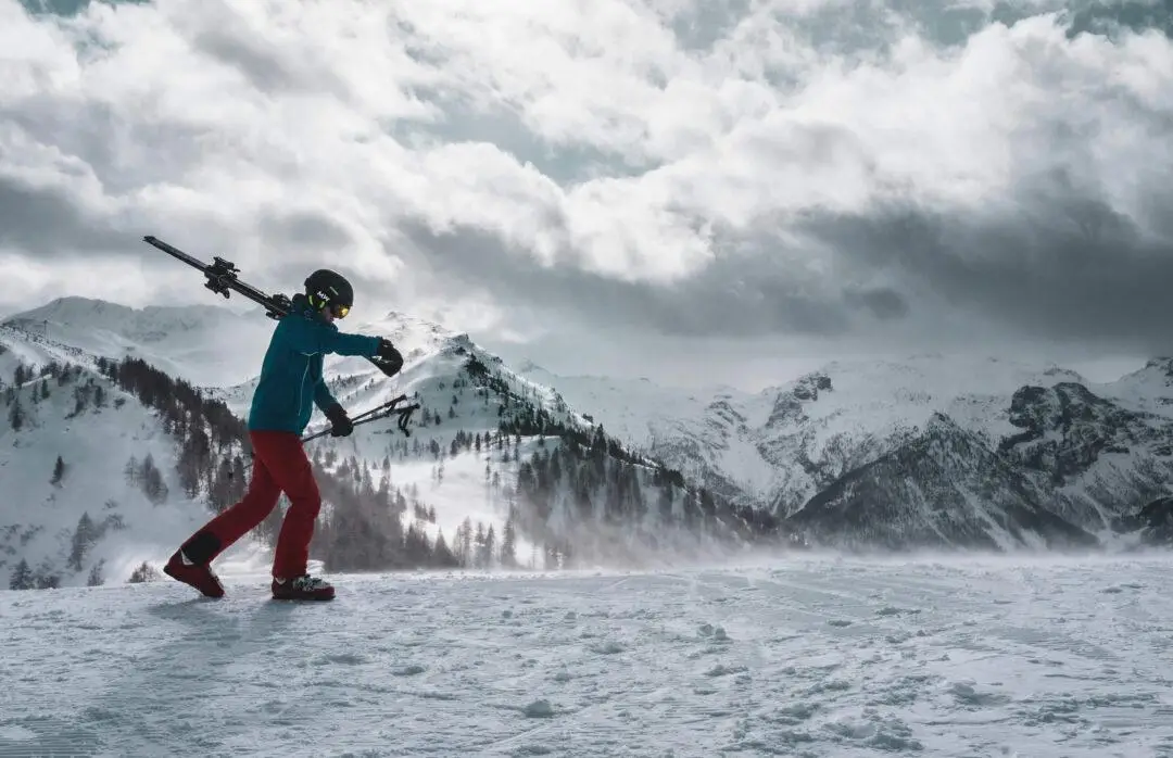 Ski Pants Banner